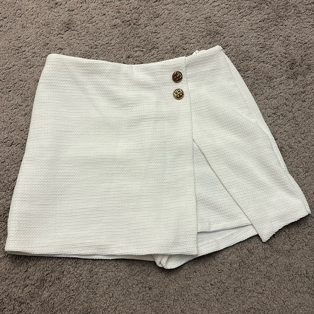 Zara Cream Textured Skort with Gold Buttons